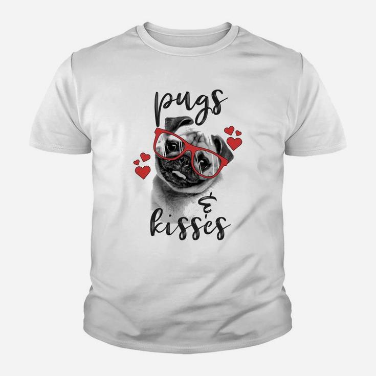 Pugs And Kisses Red Hearts Valentines Graphic Kid T-Shirt