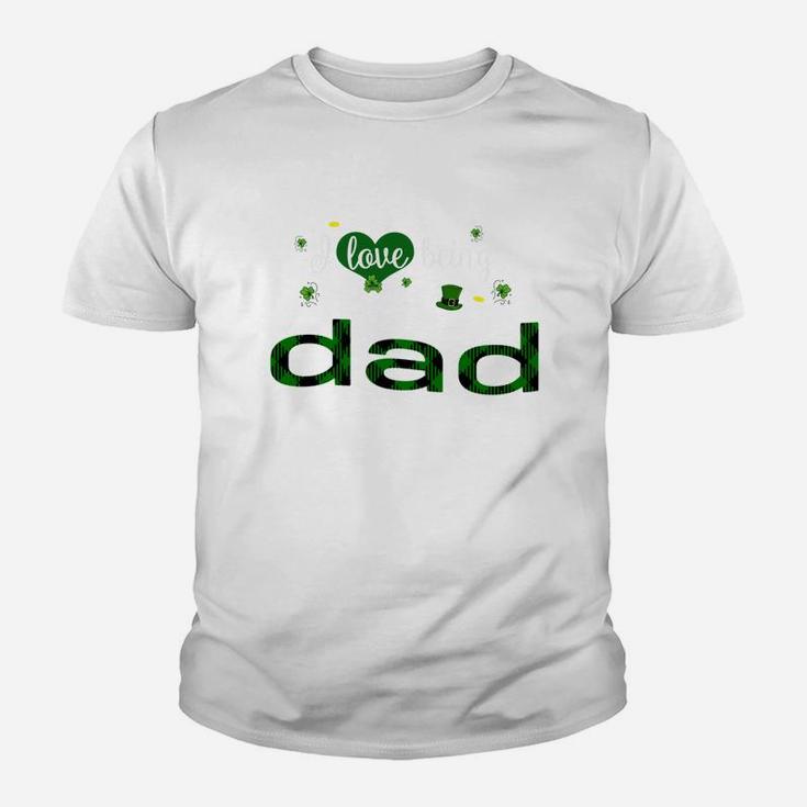 St Patricks Day Cute Shamrock I Love Being Dad Heart Family Gifts Kid T-Shirt