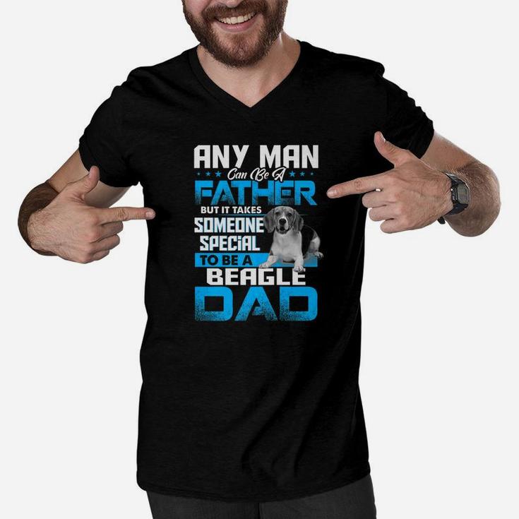 Beagle Dad Dog Lovers Fathers Day Gif Men V-Neck Tshirt
