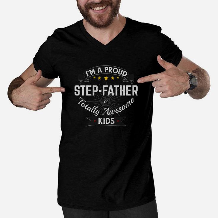 Best Step Dad Gift Im A Proud Step Father Awesome Kids Men V-Neck Tshirt