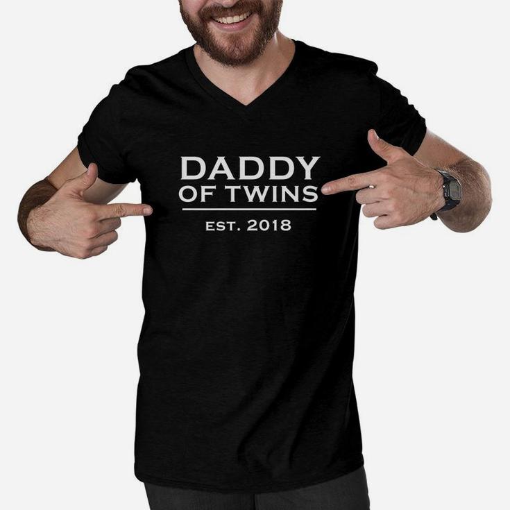 Daddy Of Twins Est 2018 New Twins Dad Gift Men V-Neck Tshirt