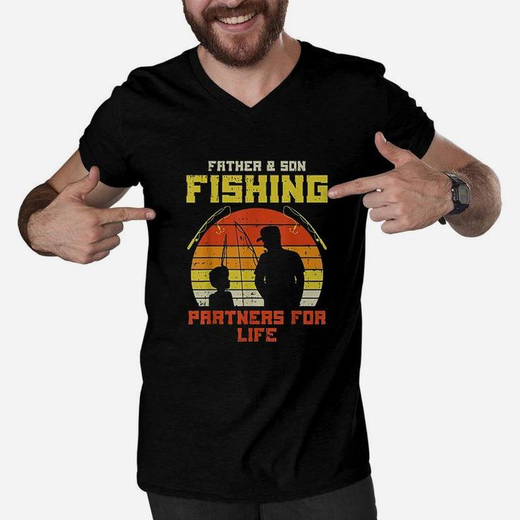 Father Son Fishing Partners For Life Retro Matching Dad Men V-Neck Tshirt