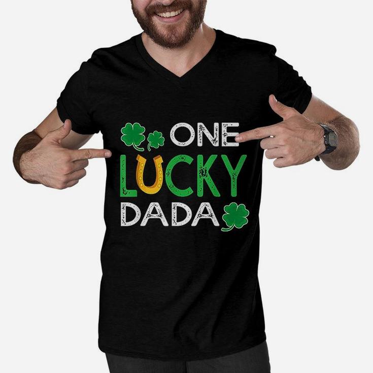 One Lucky Dada St Patricks Day, dad birthday gifts Men V-Neck Tshirt