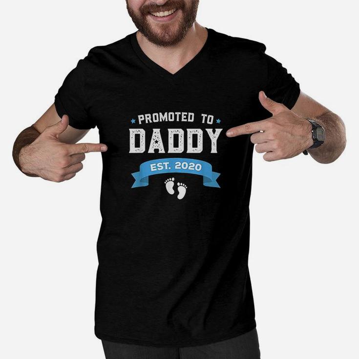 Promoted To Daddy Est 2020 New Dad Gift First Daddy Men V-Neck Tshirt