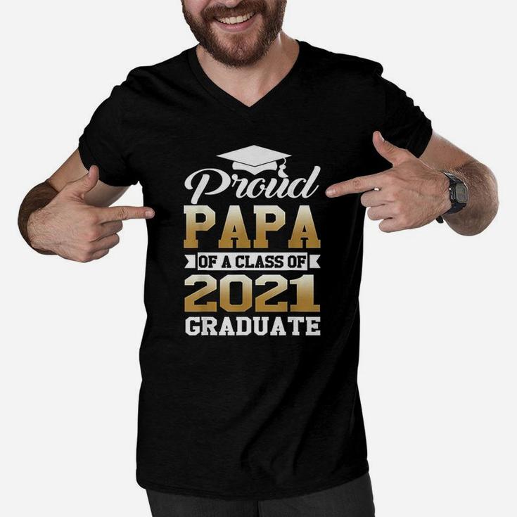 Proud Papa Of A Class Of 2021 Graduate Men V-Neck Tshirt
