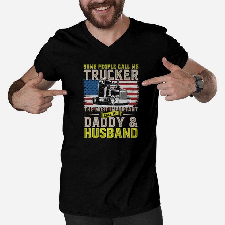 Truck Driver Gift Trucker Daddy Husband Us Flag Men V-Neck Tshirt