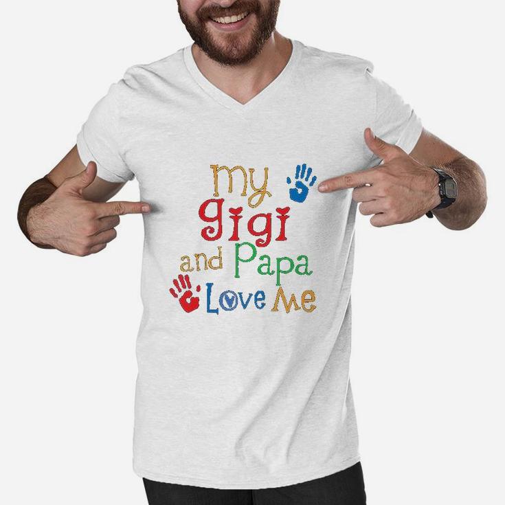 Kids Gigi And Papa Love Me Gift For Grandkids Men V-Neck Tshirt