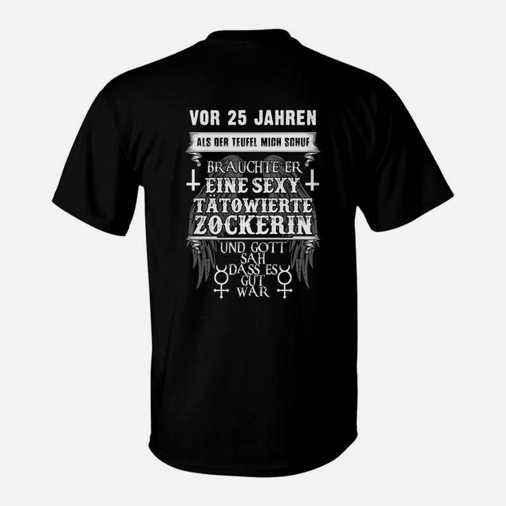 Sexy & Tätowierte 25-Jährige, Lustiges Jubiläums-T-Shirt in Schwarz