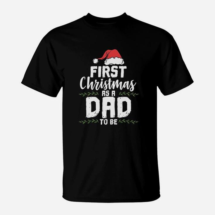 First Christmas As A Daddy To Be Future Father T-Shirt