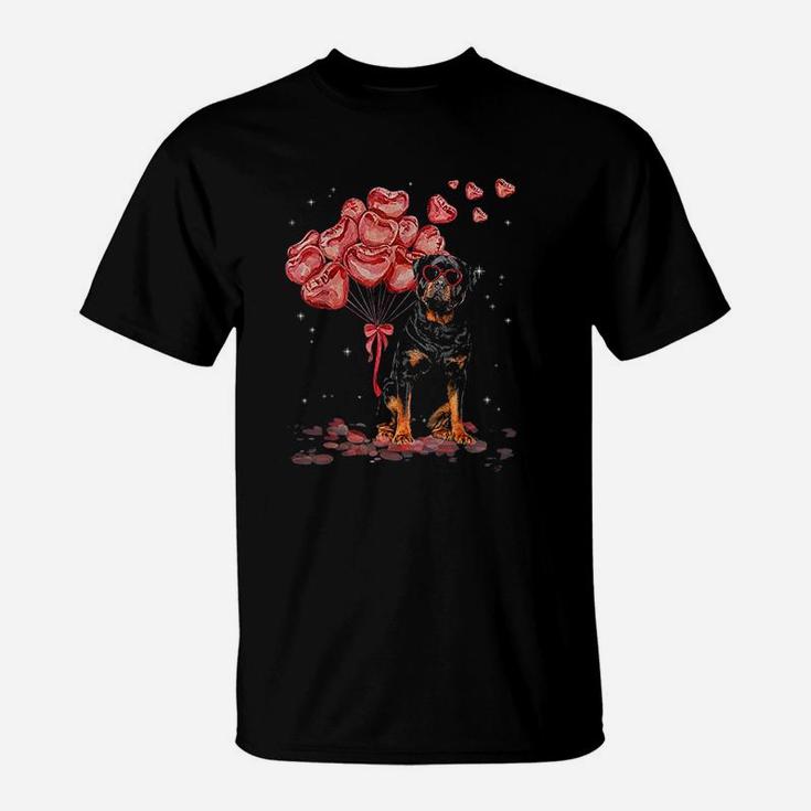 Funny Rottweiler Heart Valentines Day Dog Dad Mom T-Shirt