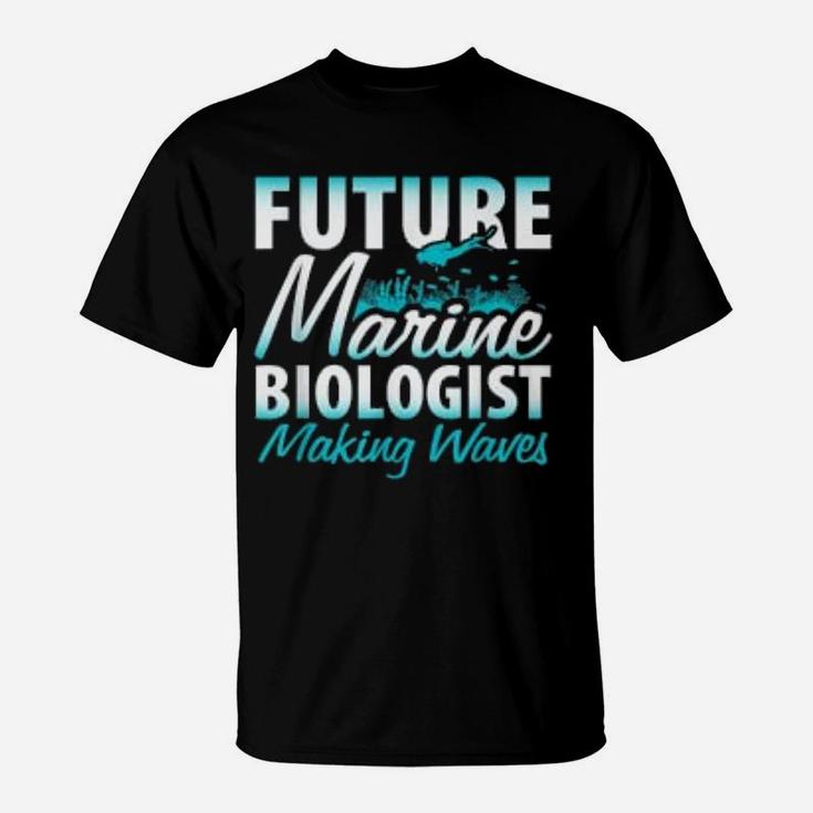 Future Marine Biologist Making Waves Biology Pun T-Shirt