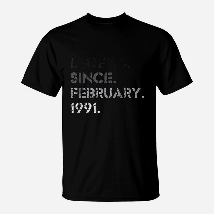 Legend Vintage February 1991 30 Years Old 30th Birthday Gift T-Shirt