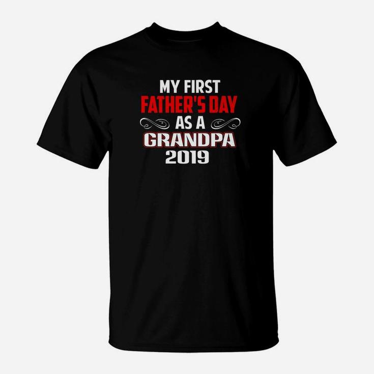 My First Fathers Day As A Grandpa 2019 Fathers Day Gift Premium T-Shirt