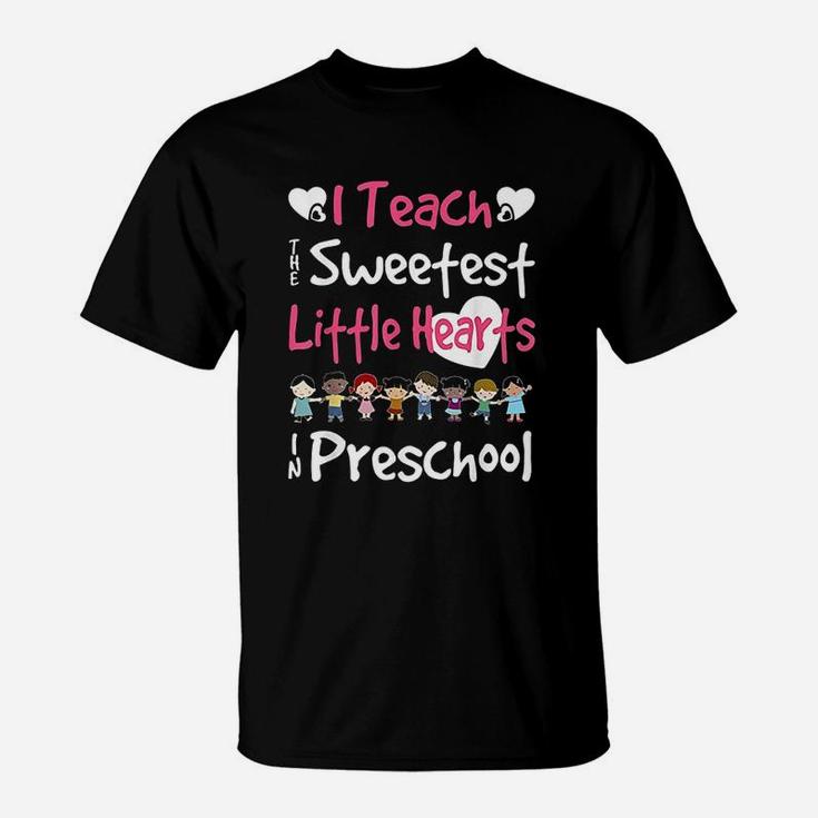 Preschool Teacher For Teachers In Love Gift T-Shirt
