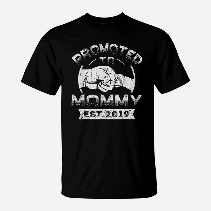 Promoted To Mommy Est 2019 Vintage New Mom Mama Gift T-Shirt