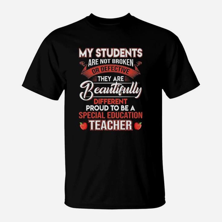 Proud To Be A Special Education Teacher Teachers Day T-Shirt