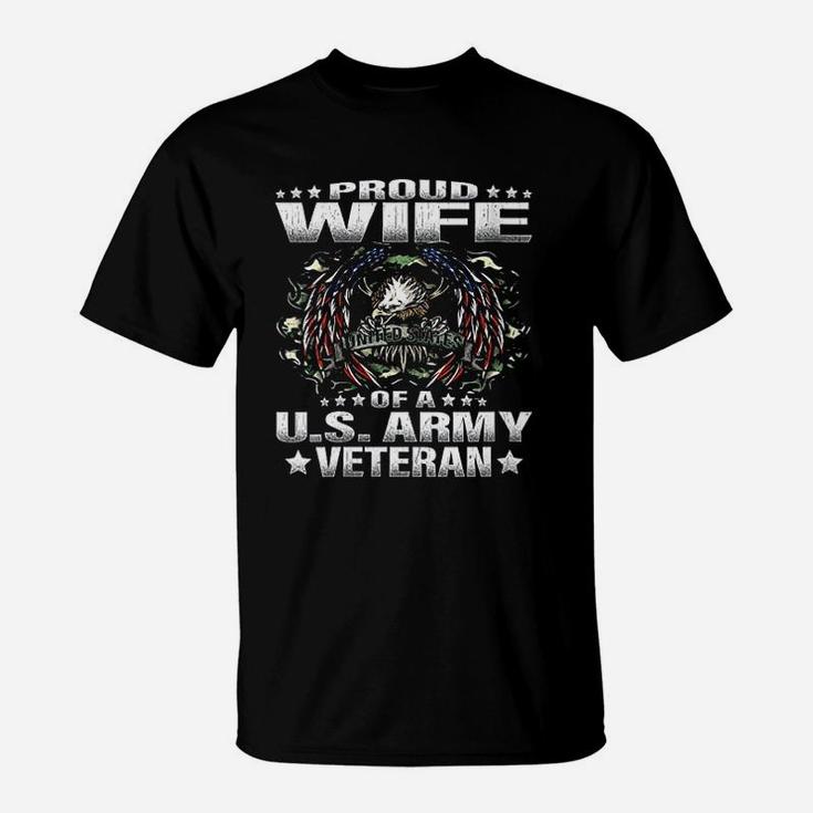 Proud Wife Of A Us Army Veteran T-Shirt