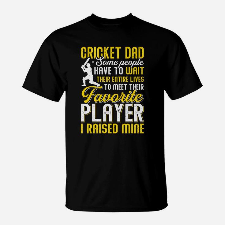Vintage Cricket Dad, My Favorite Cricket Player Calls Me Son Funny T-Shirt